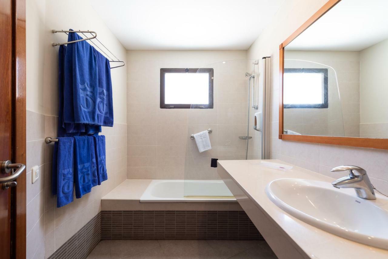 Tc Apartamentos Tamanaco Puerto Rico  Kültér fotó